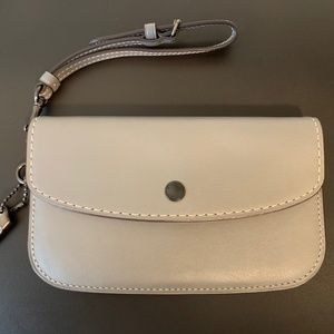 Coach 1941 Small Clutch/Crossbody/Wristlet - NEW
